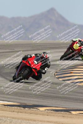 media/Oct-02-2025-Racers Edge (Thu) [[2c91cb6ab3]]/2-A Group/Session 5-Turn 12 (130pm)/